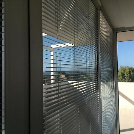 Art House Quartu - Margine Rosso Bed and Breakfast Quartu SantʼElena Δωμάτιο φωτογραφία