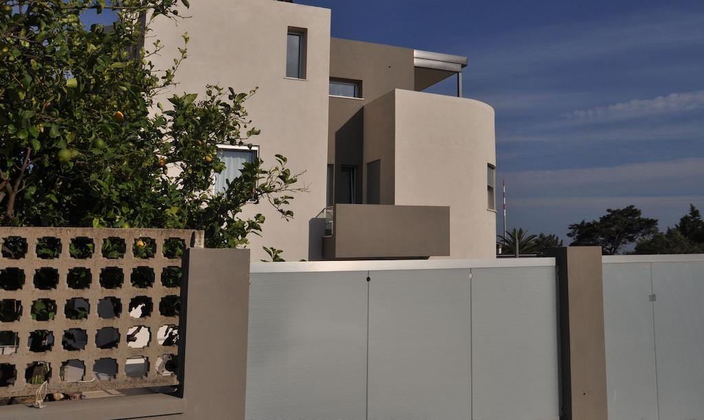 Art House Quartu - Margine Rosso Bed and Breakfast Quartu SantʼElena Εξωτερικό φωτογραφία