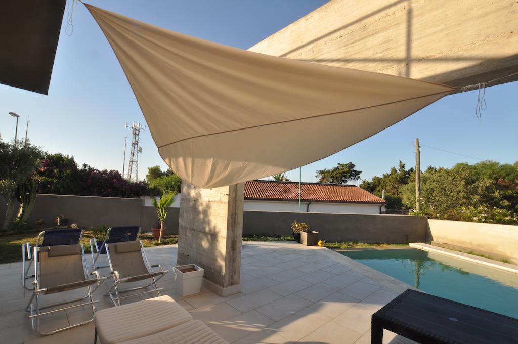 Art House Quartu - Margine Rosso Bed and Breakfast Quartu SantʼElena Εξωτερικό φωτογραφία