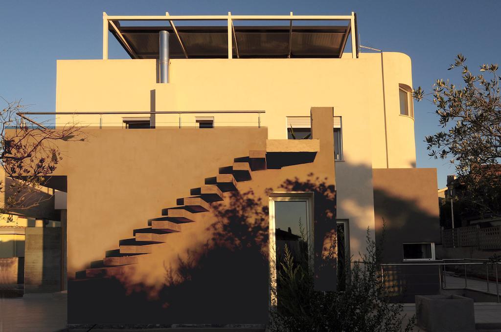 Art House Quartu - Margine Rosso Bed and Breakfast Quartu SantʼElena Εξωτερικό φωτογραφία