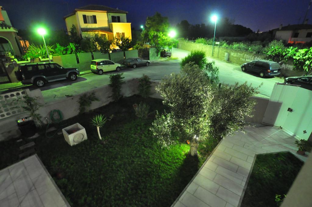 Art House Quartu - Margine Rosso Bed and Breakfast Quartu SantʼElena Εξωτερικό φωτογραφία