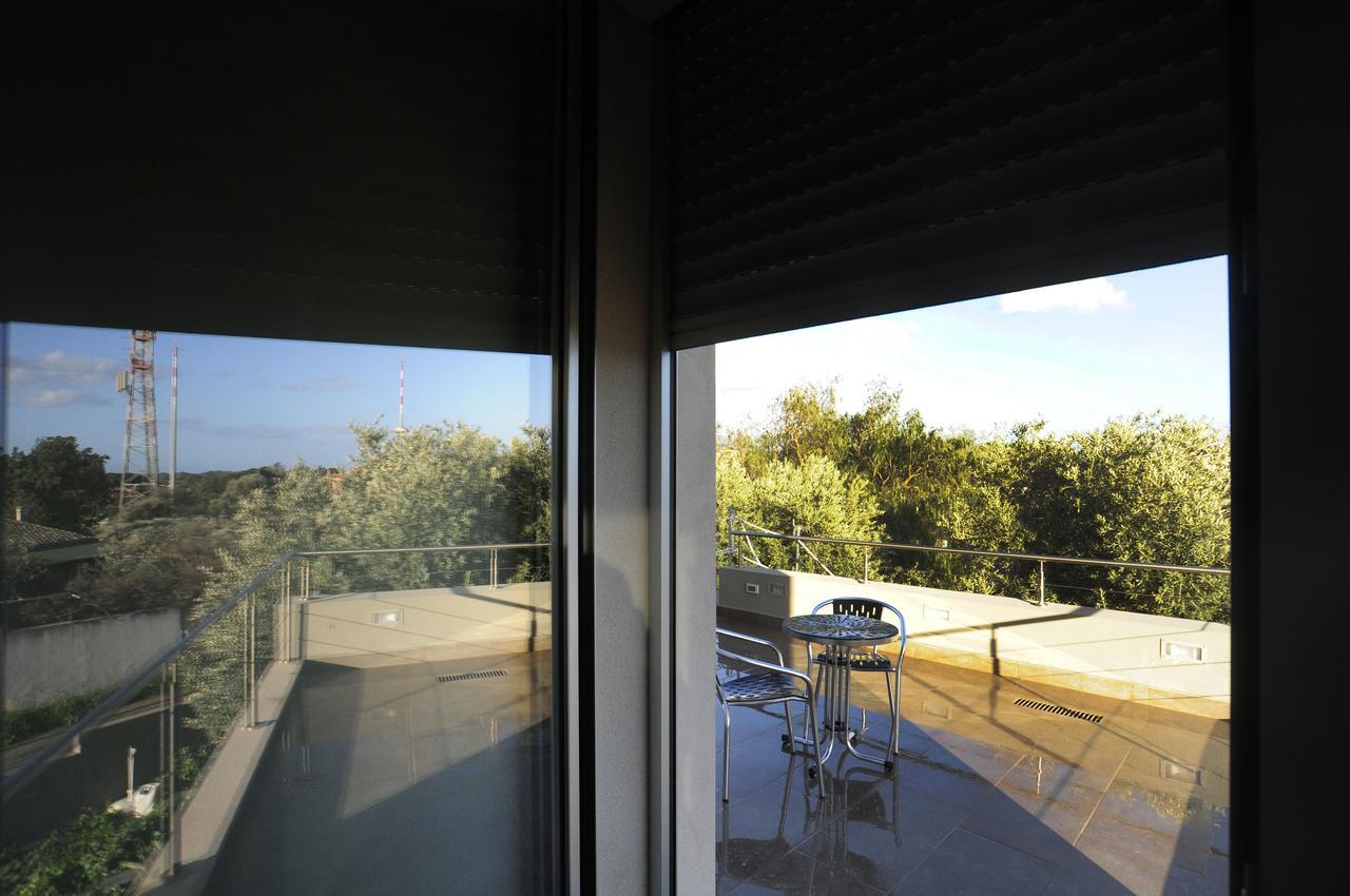 Art House Quartu - Margine Rosso Bed and Breakfast Quartu SantʼElena Εξωτερικό φωτογραφία