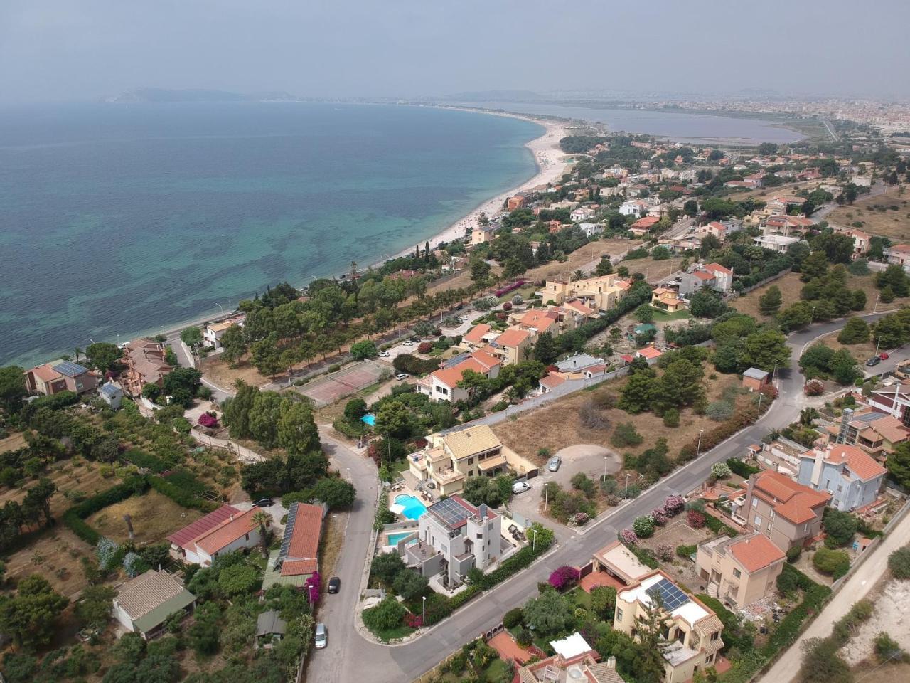 Art House Quartu - Margine Rosso Bed and Breakfast Quartu SantʼElena Εξωτερικό φωτογραφία